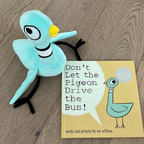 Book & Stuffy “Don’t Let the Pigeon Drive the Bus!” - Picture 1 of 4